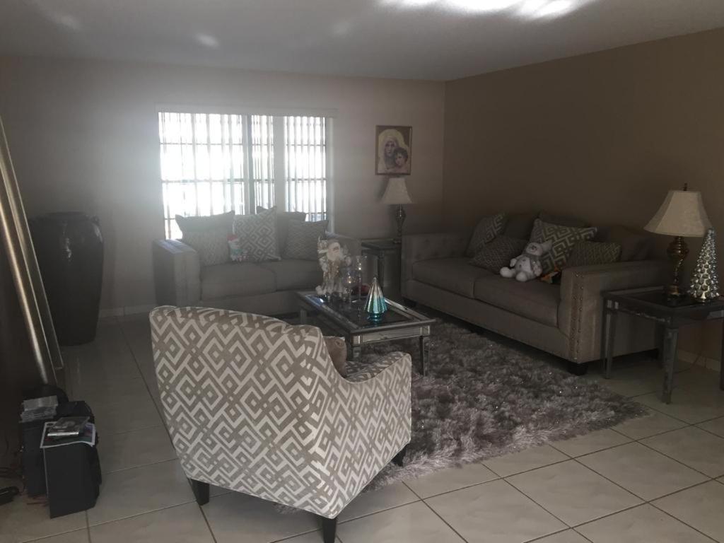 82-10Sw 135Av Villa Miami Dış mekan fotoğraf