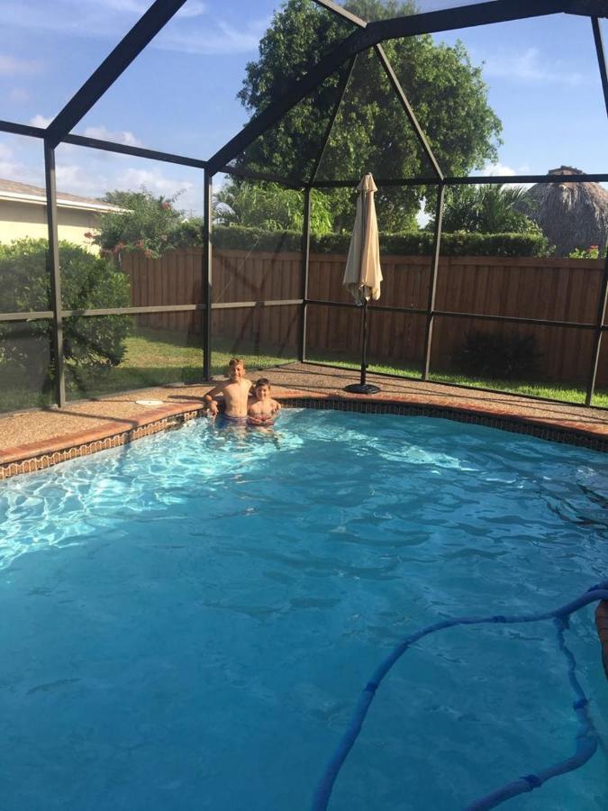 82-10Sw 135Av Villa Miami Dış mekan fotoğraf